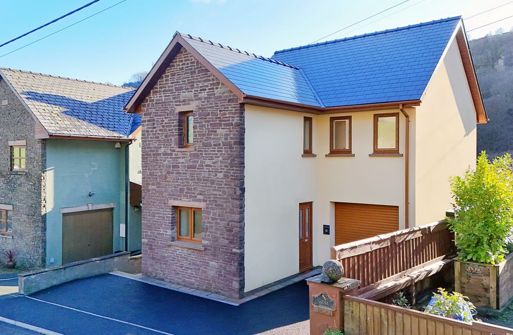 Front Elevation- click for photo gallery